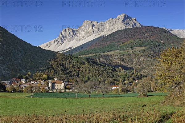 Montmaur, Hautes-Alpes