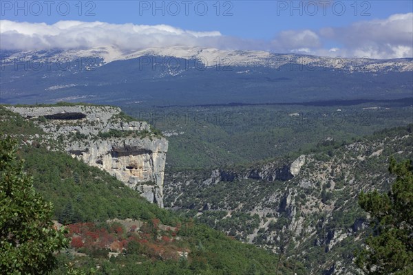 Monieux, Gorges de la Nesque, Vaucluse