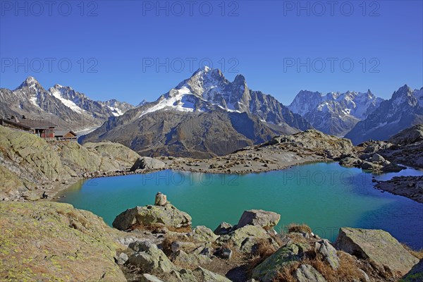 Le Lac Blanc, massif du Mont-Blanc, Haute-savoie