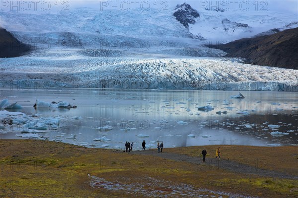Islande, le glacier Breiðamerkurjökull et la lagune de Jökulsárlón