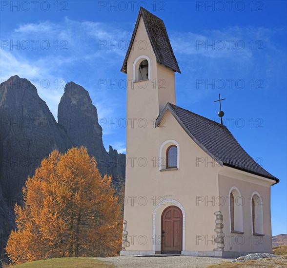 Chapelle de San Maurizio, Passo Gardena, Italie