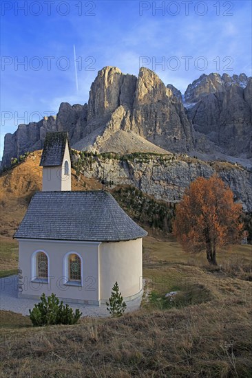 Chapelle de San Maurizio, Passo Gardena, Italie
