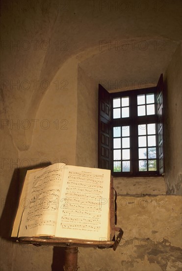 France, Normandie, sud Manche, abbaye d'hambye, livre d'heures, monument religieux, architecture gothique,