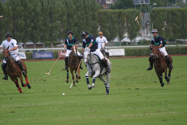 France, Basse Normandie, calvados, cote fleurie, deauville, polo, sport cheval, competition barriere golden, polo cup, hippodrome,