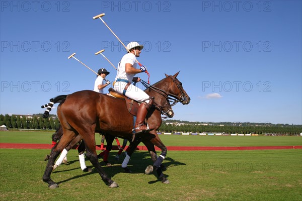 France, Basse Normandie, calvados, cote fleurie, deauville, polo, sport cheval, competition barriere golden, polo cup, hippodrome, defile equipes,