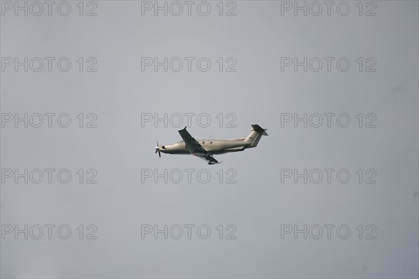 France, Normandie, calvados, touques, pays d'auge, avion en route vers l'aeroport de deauville saint gatien