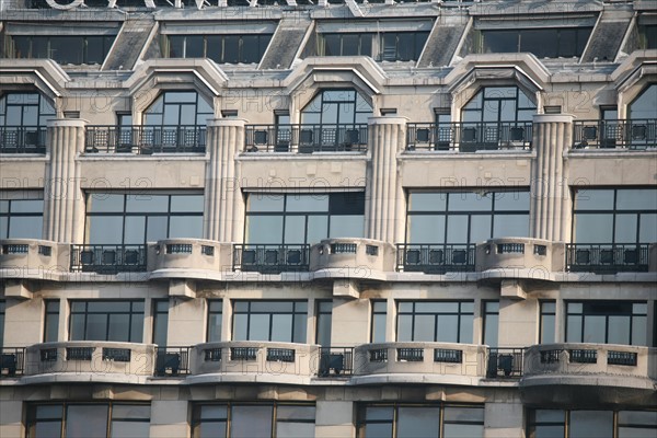 France, Paris 1e, Pont Neuf, samaritaine, grand magasin, architecture art deco,