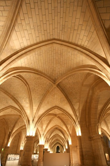 France, Paris 1e, conciergerie, ancienne prison, monument historique, voutes, medieval, salle des gens d'armes