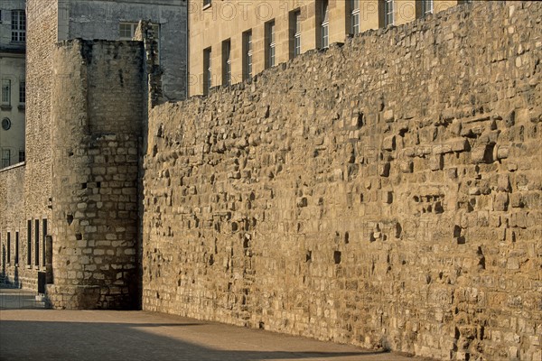 France, remains of the wall of philip augustus