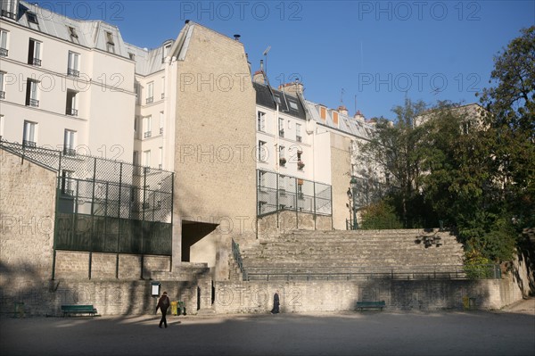 France, Paris 5e, arenes de Lutece, vestiges, histoire medievale,