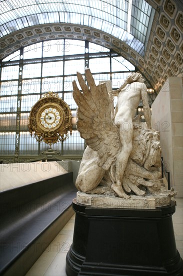 France, Paris 7e, musee d'Orsay, quai Anatole france, horloge, verriere, statues, sculptures,