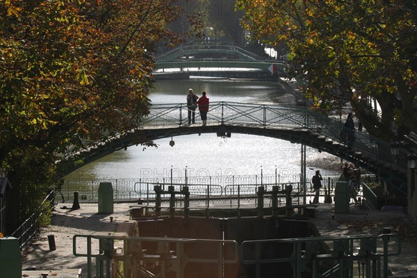 France, bridges