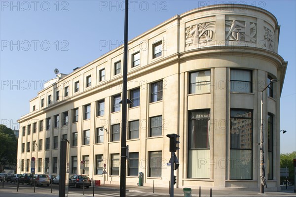 France, Paris 15e, laboratoire national d'essais, rue gaston boissier
vue depuis le boulevard Lefebvre, architecture art deco,