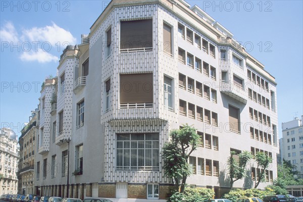 France, Paris 16e, studio building rue La Fontaine/rue des perchamps, immeuble de l'architecte Henri sauvage,