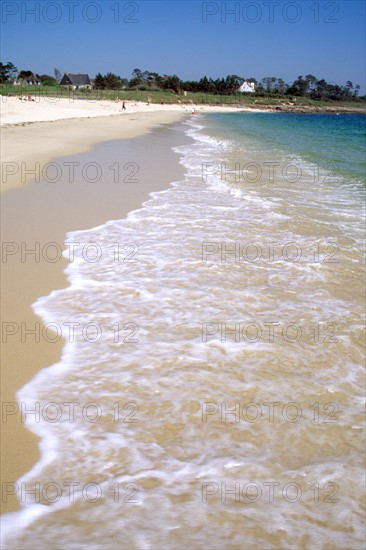 France, Bretagne, Finistere sud, Cornouaille, plage de sainte marine, face a Benodet, sable, vague,