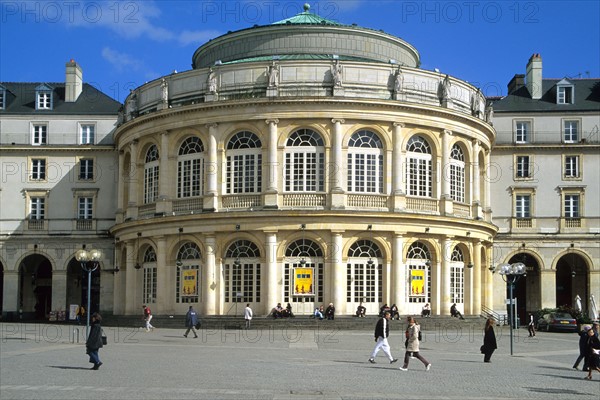 France, Bretagne, Ille et Vilaine, rennes, place de l'hotel de ville, opera, esplanade, rotonde, theatre,