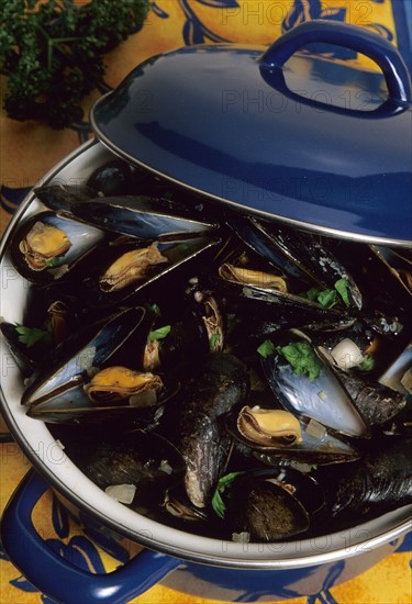 France, Haute Normandie, Seine Maritime, gastronomie, cassolette de moules marinieres,