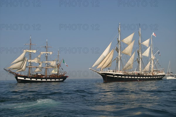 France, Basse Normandie, Manche, Cotentin, Cherbourg, rade, tall ships race 2005, grands voiliers, course, belem, bateau francais, fondation caisse d'epargne, jeannie johnston,