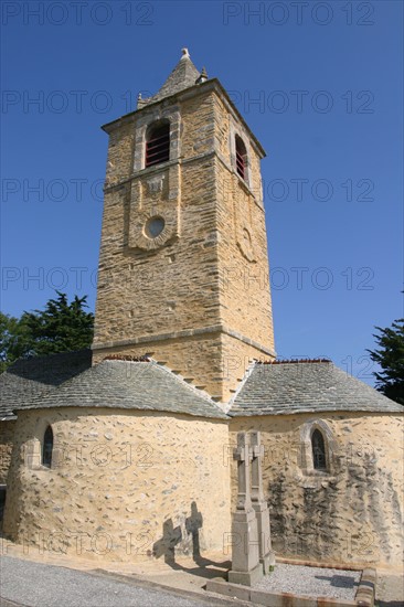 France, Basse Normandie, Manche, Cotentin, rade de Cherbourg, querqueville, tour clocher de eglise Saint-Germain,