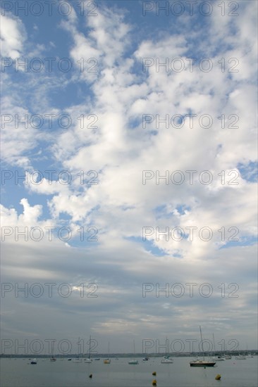 France, Basse Normandie, Manche, pays de coutances, paysage, panorama, pointe d'Agon, ciel nuageux, meteo,