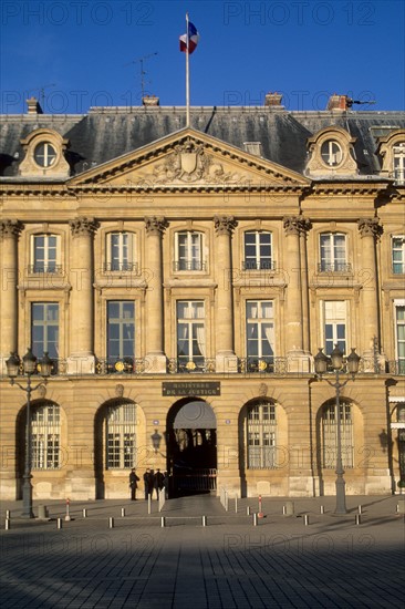 France, Paris 1e, 13 place vendome, hotel de bourvallais, ministere de la justice, chancellerie, hotel particulier, etat, institution, monument historique,