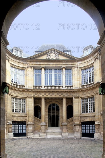 France, hotel lambert