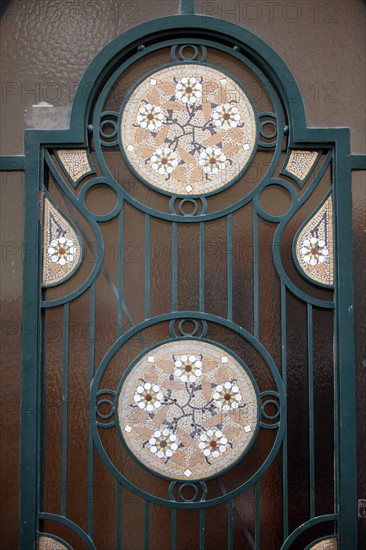 Building 1 rue Boulard in Paris