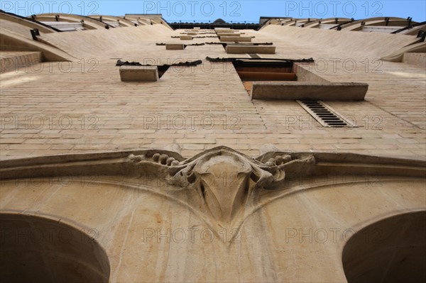 Immeuble Jassedé, 142 avenue de Versailles à Paris