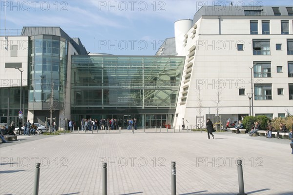 France, Haute Normandie, Seine Maritime, Rouen, avenue Pasteur, faculte de droit, universite, place, jardin, esplanade, campus, architecture contemporaine,