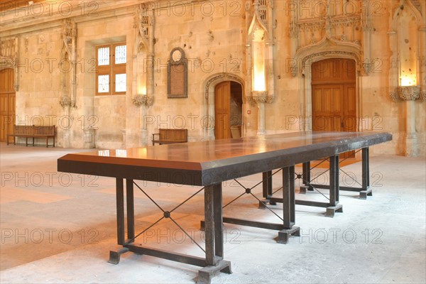 France, Haute Normandie, Seine Maritime, Rouen, palais de justice, tribunal, institution, monument historique restaure en 2007, neo gothique, salle des procureurs, table de plaidoirie ou officia Pierre Corneille, auteur et avocat,