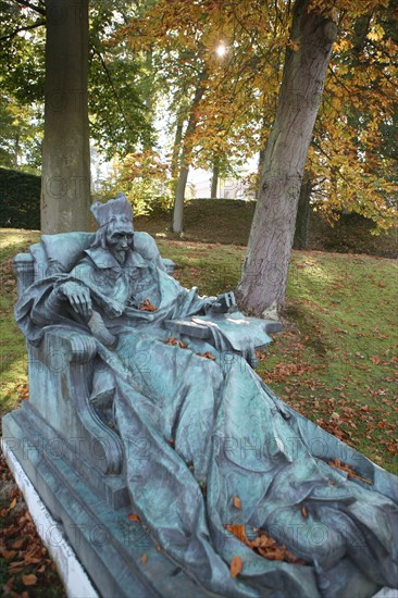 France, Haute Normandie, Seine Maritime, pays de bray, forges les eaux, parc des thermes, station thermale club med, statue de louis XIII