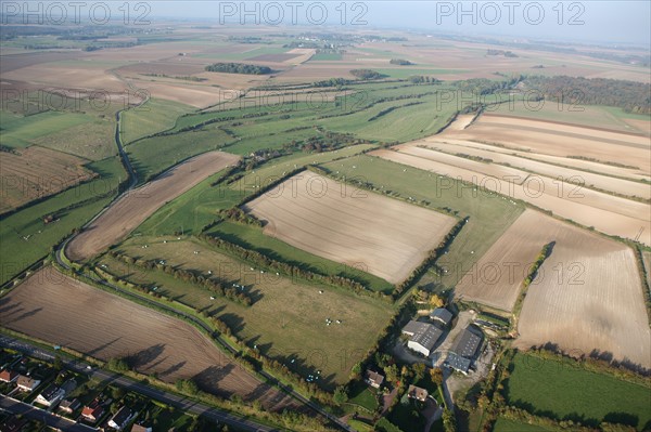 France, Haute Normandie, Seine Maritime, pays de la bresle maritime, vue aerienne, survol de la vallee de la bresle maritime, champs, agriculture, etangs,