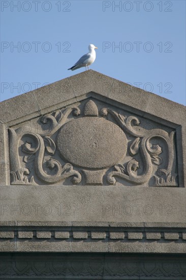 France, Basse Normandie, Manche, Cotentin, Cherbourg, detail de la gare transatlantique, goeland argente, decor