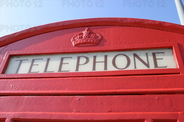 France, Basse Normandie, Manche, Cotentin, Cherbourg, quai Alexandre III, detail cabine telephonique anglaise, grande Bretagne, telephone,
