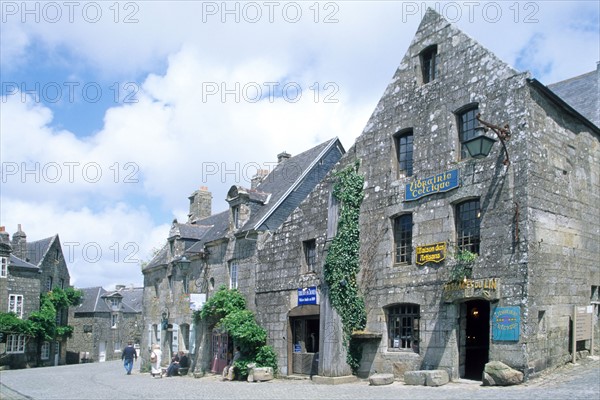 France, locronan