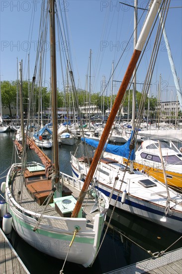 France, Bretagne, Morbihan, lorient, port de plaisance, bassin, bateaux de plaisance,
quai des indes,