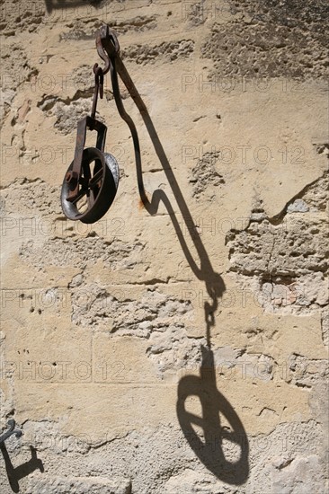 France, uzes