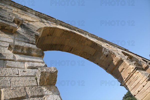 France, languedoc roussillon, gard, site du pont du gard, grand site, paysage, aqueduc romain, riviere le gardon, arches,