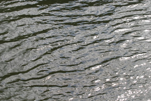 France, ile de france, val d'oise, vetheuil, la seine, detail reflet dans l'eau, impressionnistes, claude monet, paysage,