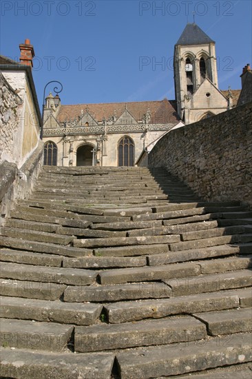 France, ile de france, val d'oise, vetheuil, la seine, eglise escaliers, impressionnistes, claude monet,