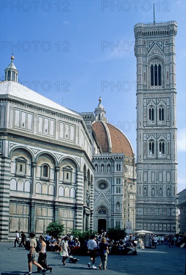 Italie, toscane, florence, firenze, renaissance italienne, santa maria del fiore, campanile de giotto, marbre, duomo, le dome, brunelleschi, baptistere, place,