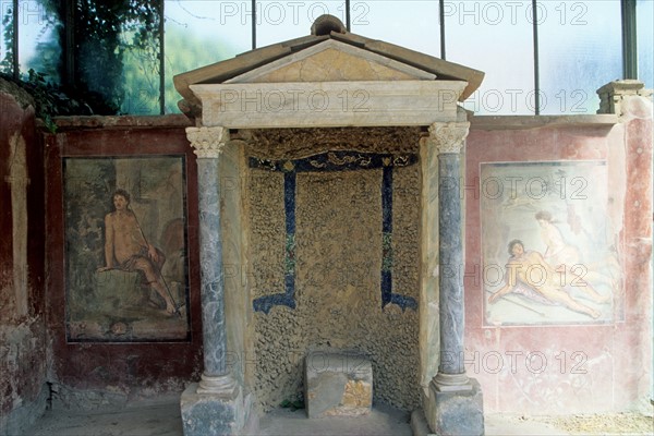 Italie, sud, golfe de naples, pompei, site historique, archeologie, antiquite, vesuve, volcan, maison du faune, peintures, fresque,