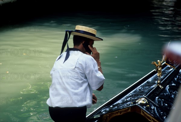 Italie, venise, canal, gondoles, tourisme, gondolier, telephone portable, eau,