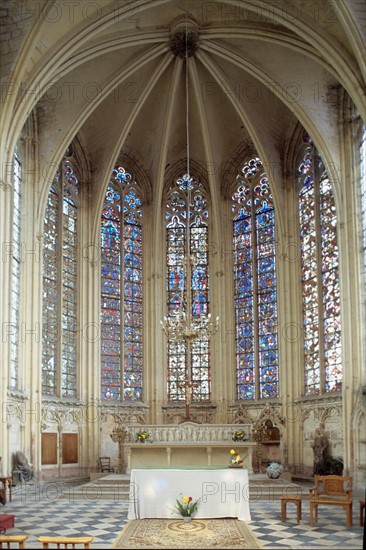 France, region picardie, oise, village de saint germer de fly, choeur de la chapelle, edifice religieux, vitraux, art gothique,