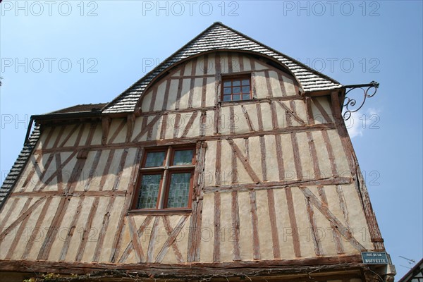 France, region ile de france, seine et marne, provins, cite medievale, pignon maison, colombages, pans de bois, rue de la buffette,