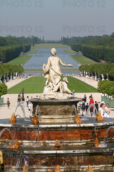 France, region ile de france, yvelines, versailles, parc du chateau, grandes eaux de versailles, spectacle, fontaines, jets d'eau, sculpture, statues, jets d'eau,