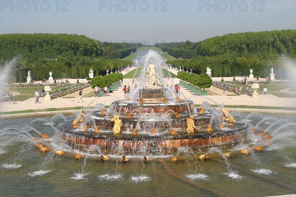 France, region ile de france, yvelines, versailles, parc du chateau, grandes eaux de versailles, spectacle, fontaines, jets d'eau, sculpture, statues, jets d'eau,