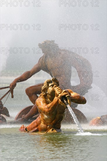 France, region ile de france, yvelines, versailles, parc du chateau, grandes eaux de versailles, spectacle, fontaines, jets d'eau, sculpture, statues, jets d'eau,