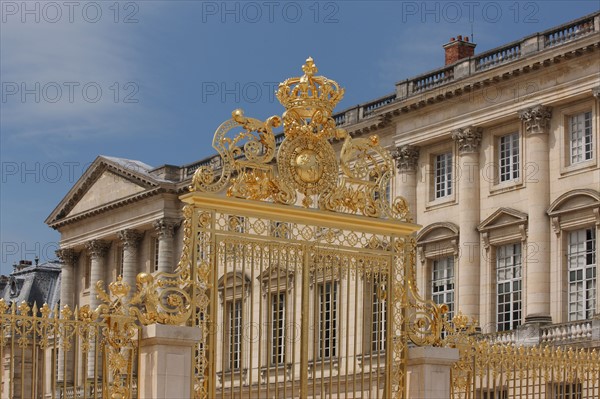 Château de Versailles, grille de la cour de marbre