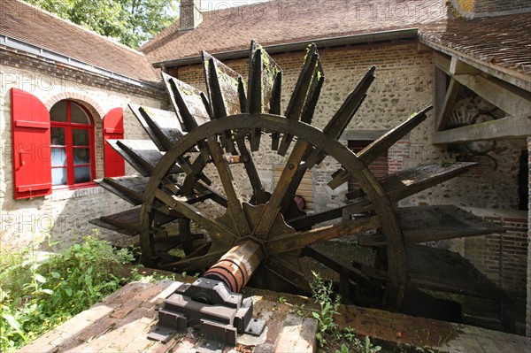 France, Basse Normandie, orne, pays d'ouche, aube, la grosse forge, mettallurgie, musee, roue, moulin a eau,